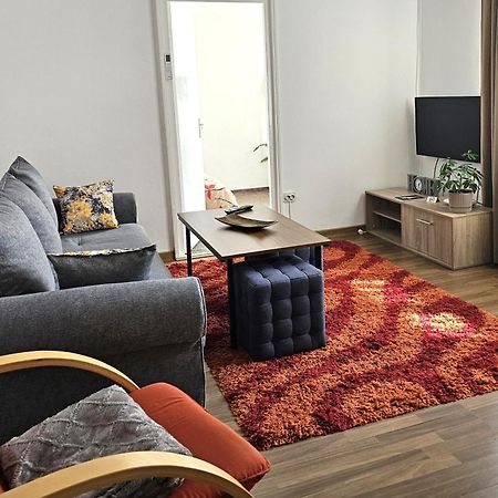 Aparthotel Sibiu Cedonia Bagian luar foto
