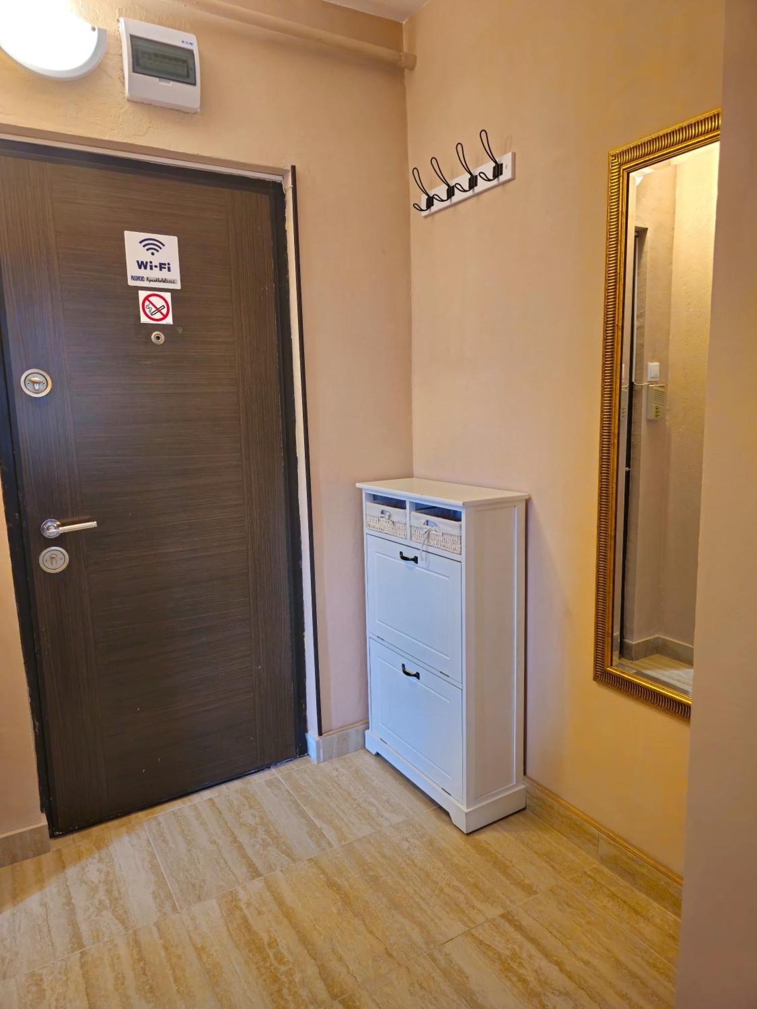 Aparthotel Sibiu Cedonia Bagian luar foto