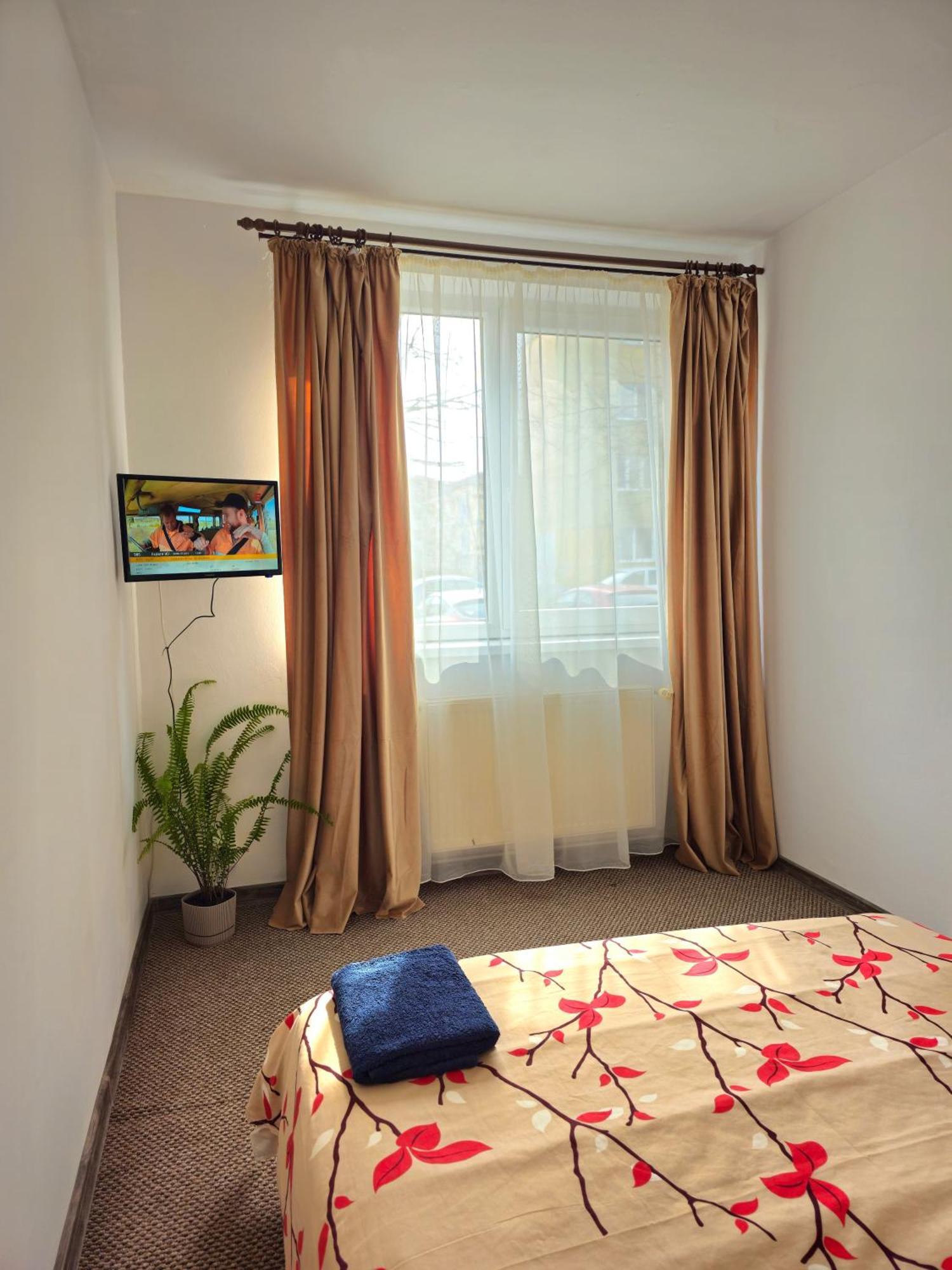 Aparthotel Sibiu Cedonia Bagian luar foto